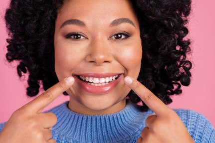 Professional Teeth Whitening Benefits | Dr. BestPrice